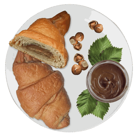 Cornetto ripieno di crema alle nocciole